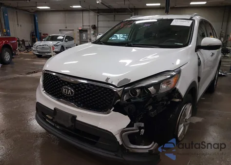 2016 Kia Sorento 2.4L Lx из США, поврежденный, VIN 5XYPGDA39GG020035